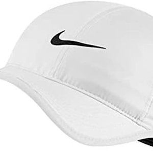 Nike Unisex Tennis Featherlight Cap 1Size White Adjustable 679421-104 NWT